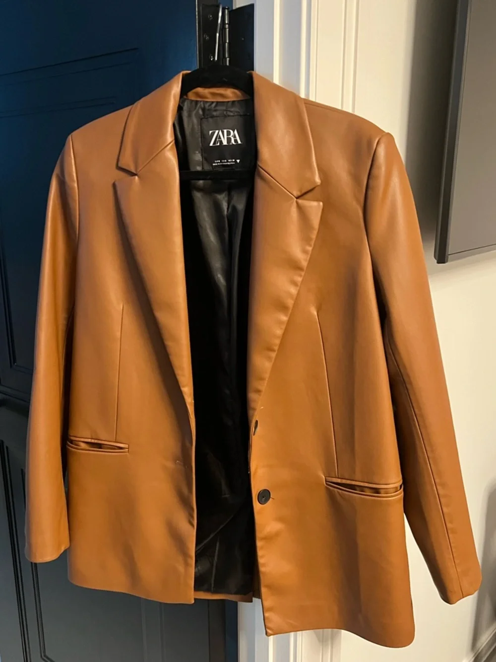 NWOT ZARA Tan Faux Leather Blazer Jacket - Picture 3 of 4